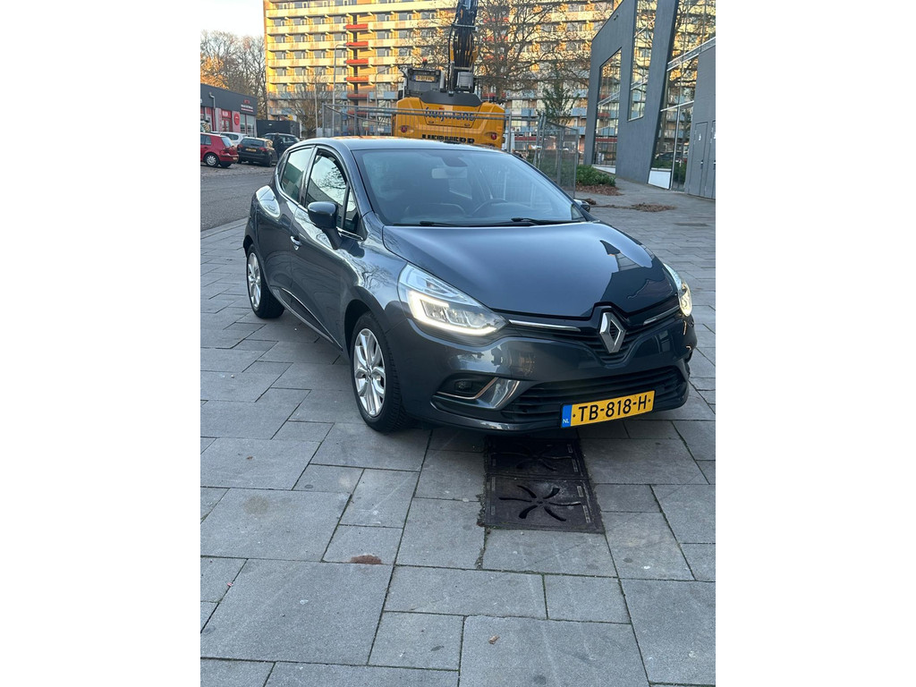 Renault Clio 0.9 TCe Intens 49328951-1.jpg | Premcars.nl